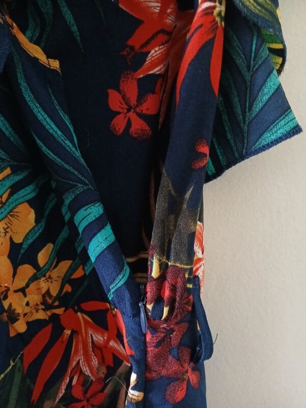 Vestido floral Tam G - Imagem 4