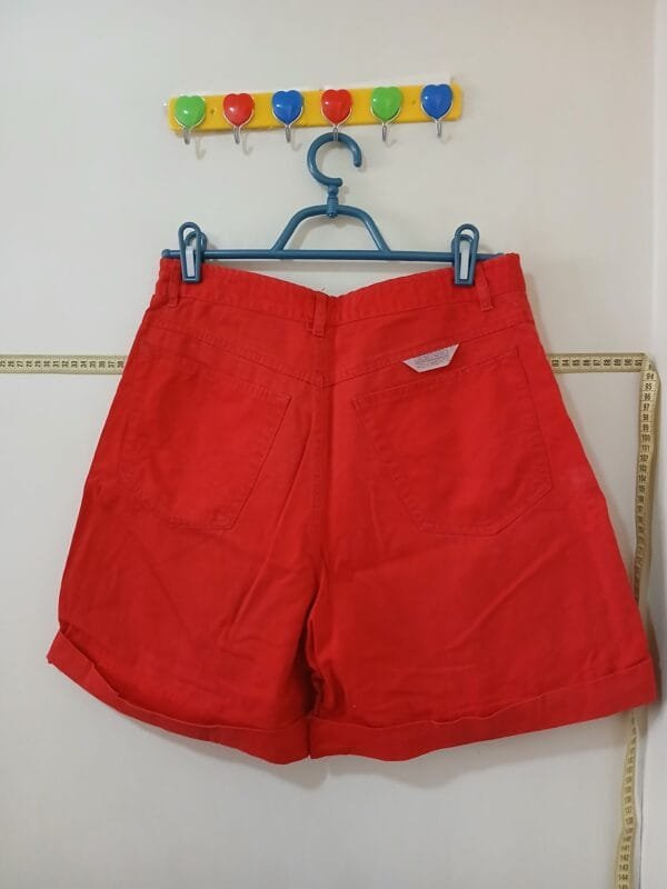 Shorts vermelho Tam 40 - Imagem 2