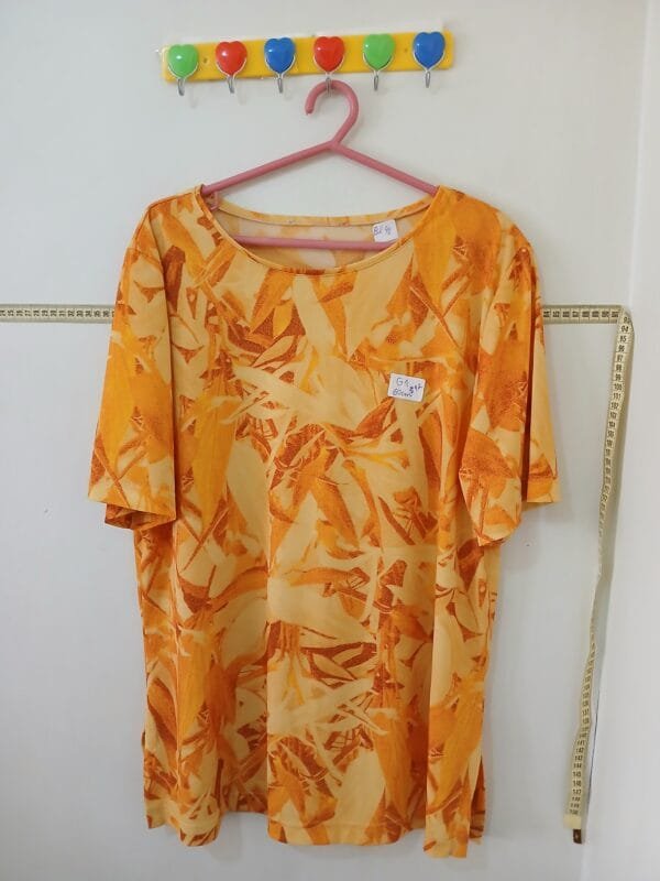 BLUSA EM MALHA FRIA AMARELA TAM G1