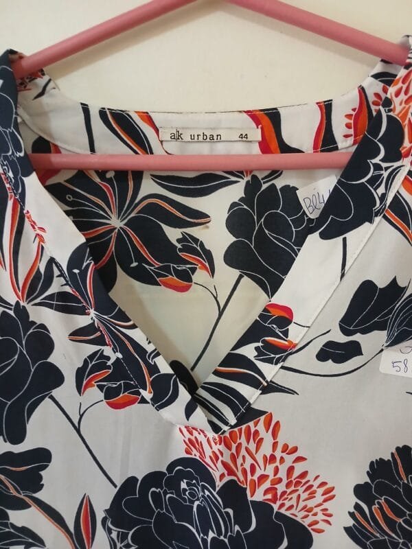 BLUSA EM VISCOSE ESTAMPADA  TAM GG - Imagem 2